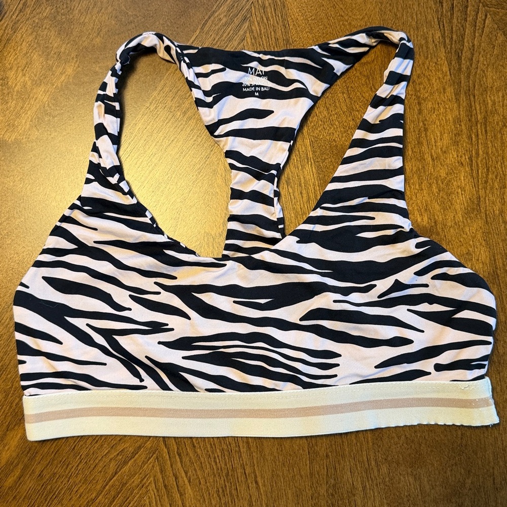 💗MAI Zebra Print Active Wear Sports Bra medium